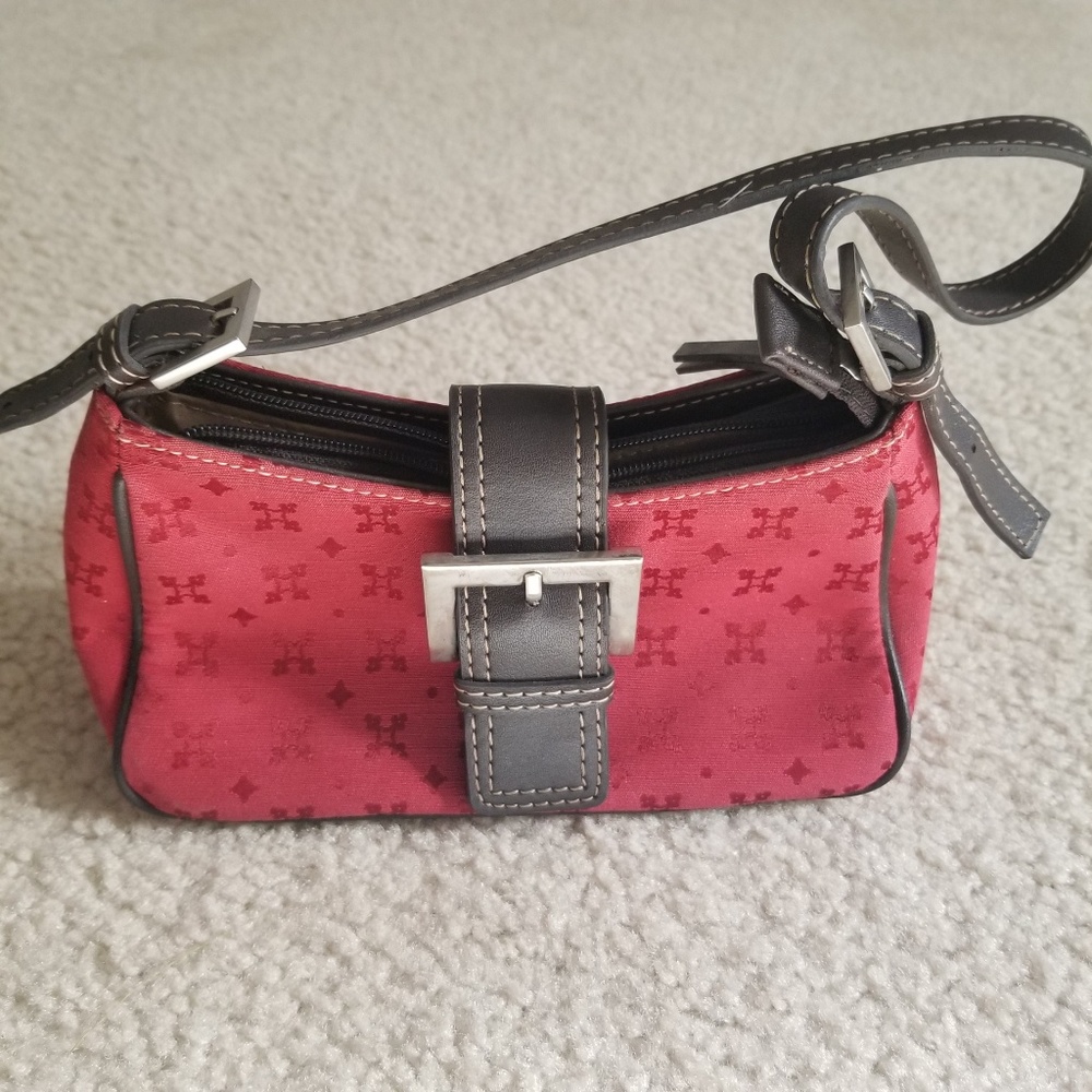 First Issue A Liz Claiborne Company hand bag